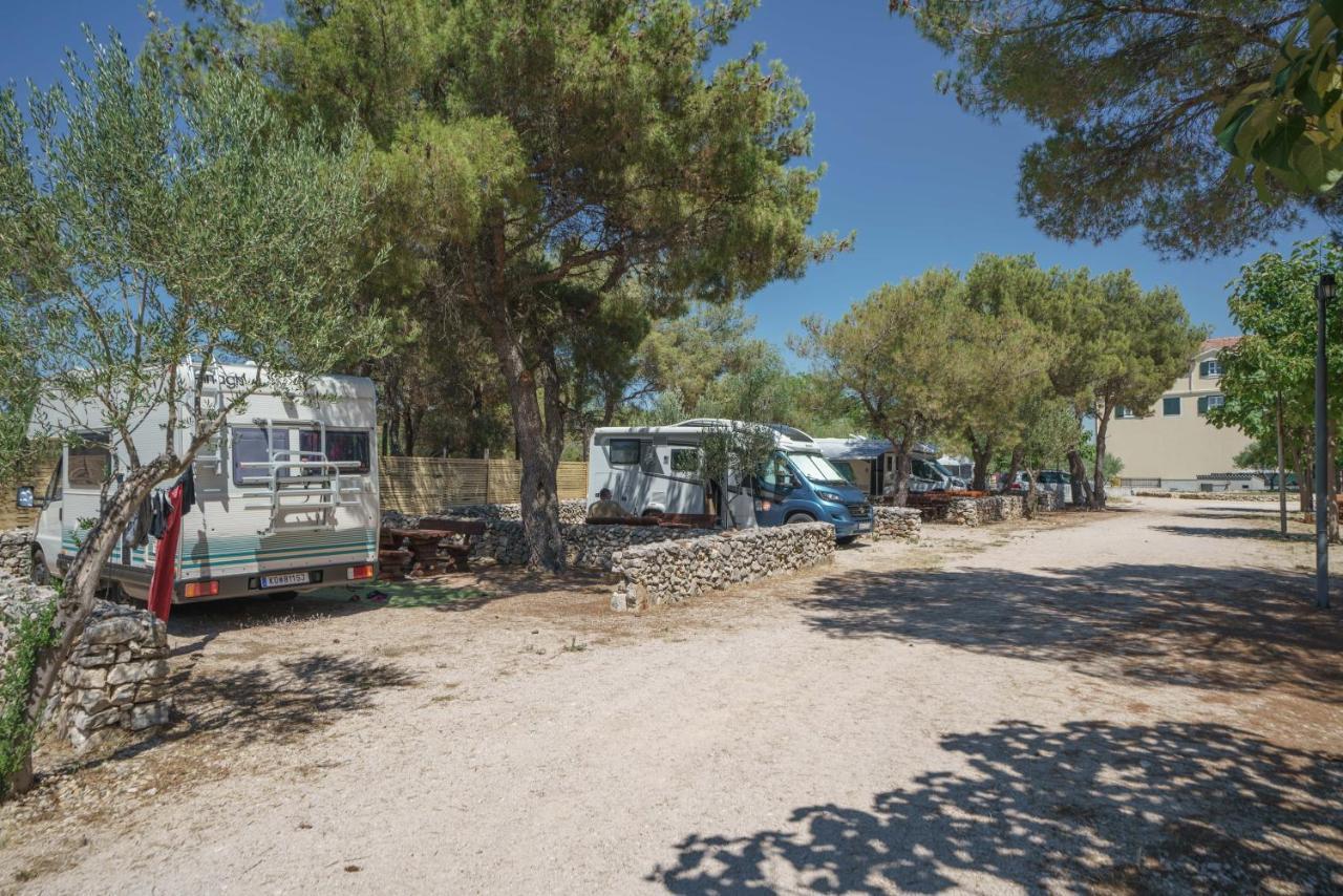 Camping Vrata Krke Hotell Lozovac Exteriör bild